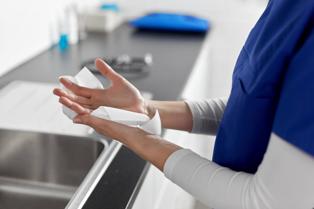hand hygiene in dialysis clinics